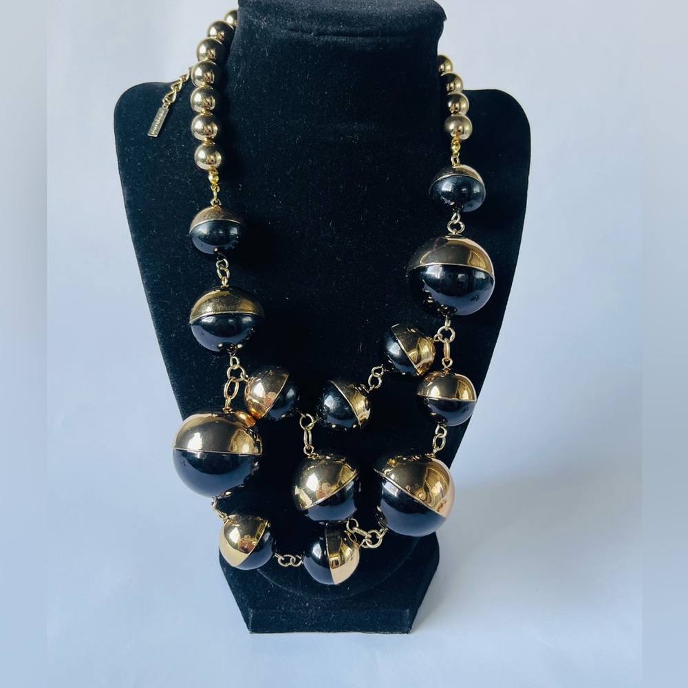 BAUBLERBAR GOLD AND BLACK COLOR STATEMENT NECKLACE GREAT CONDITION